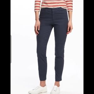 Old Navy Pixie Chino Pant